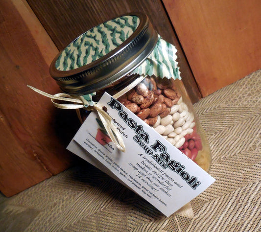 Pasta Fagioli or Pasta Fasule Soup in a Jar | Gourmet dry soup mix | vegan | organic | Backyard Patch Herbs | Pasta Fazuul
