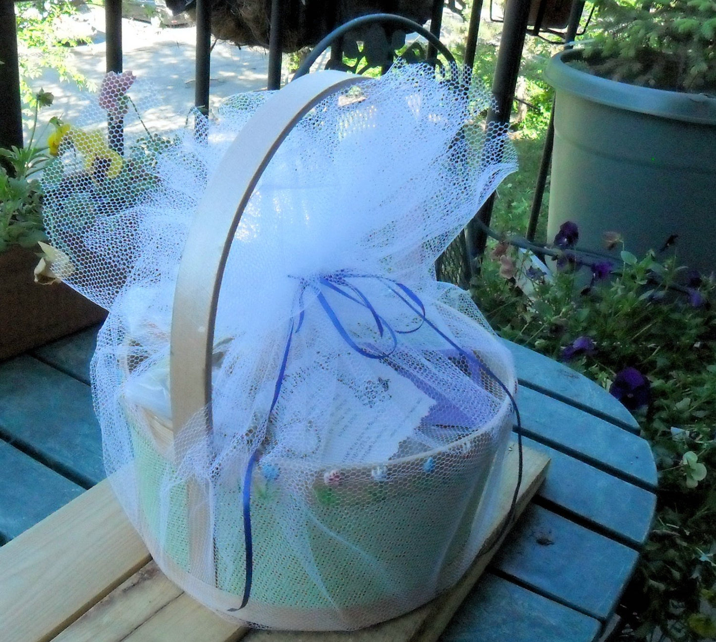 Pasta Dinner in a Basket, seasonings, recipes and ingredients