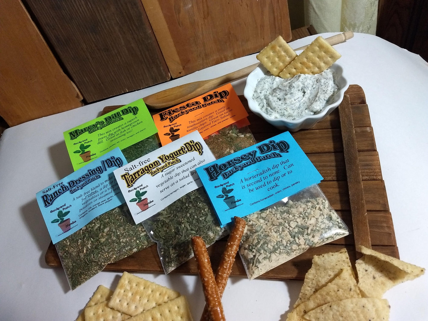 Horseradish Cream Cheese Spread Mix, Hand-blended salt-free cooking dry herb mix