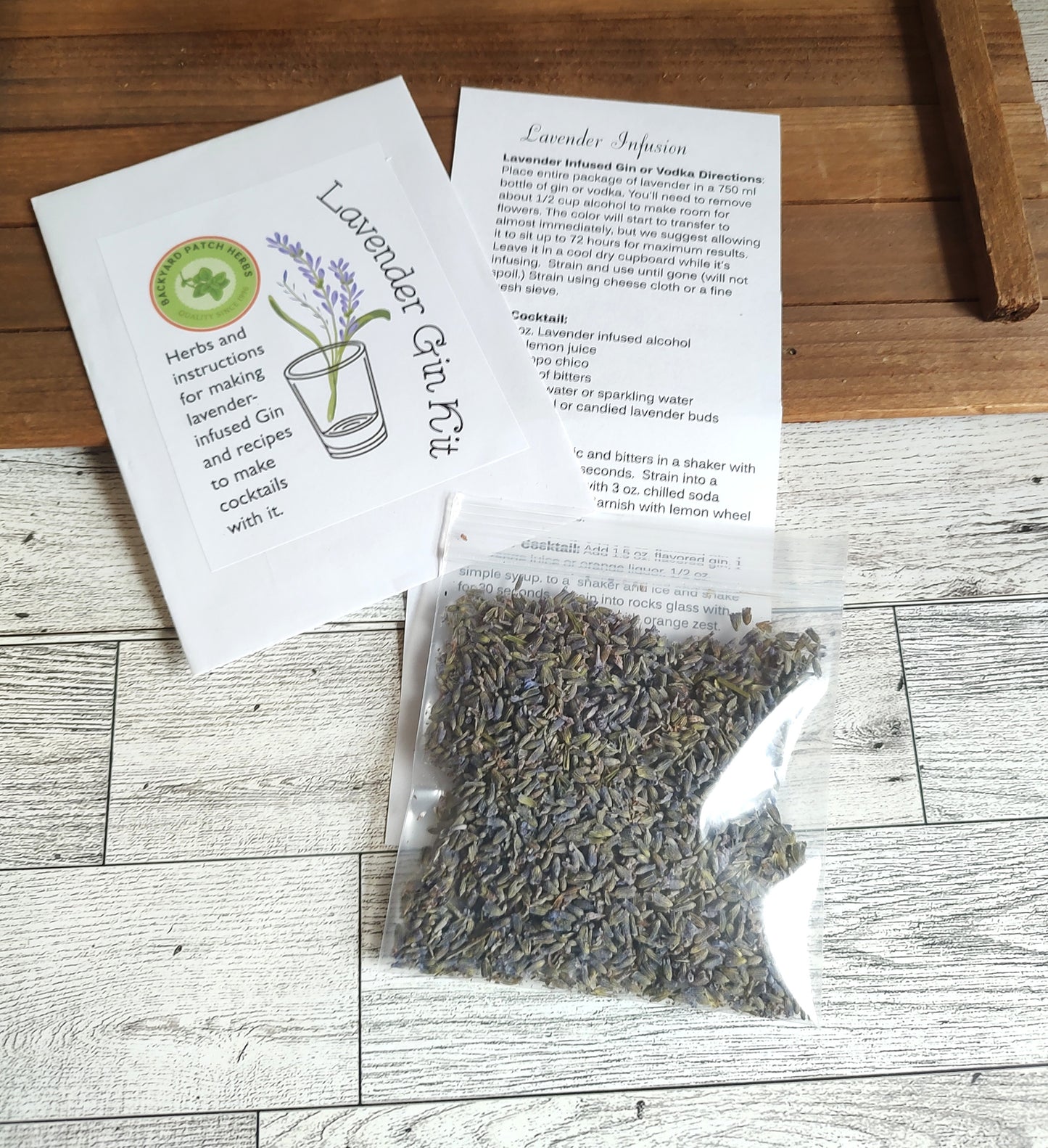 DIY Cocktail/ Mocktail Kits, make flavored vodka and gin, berry flavored summer drinks and more