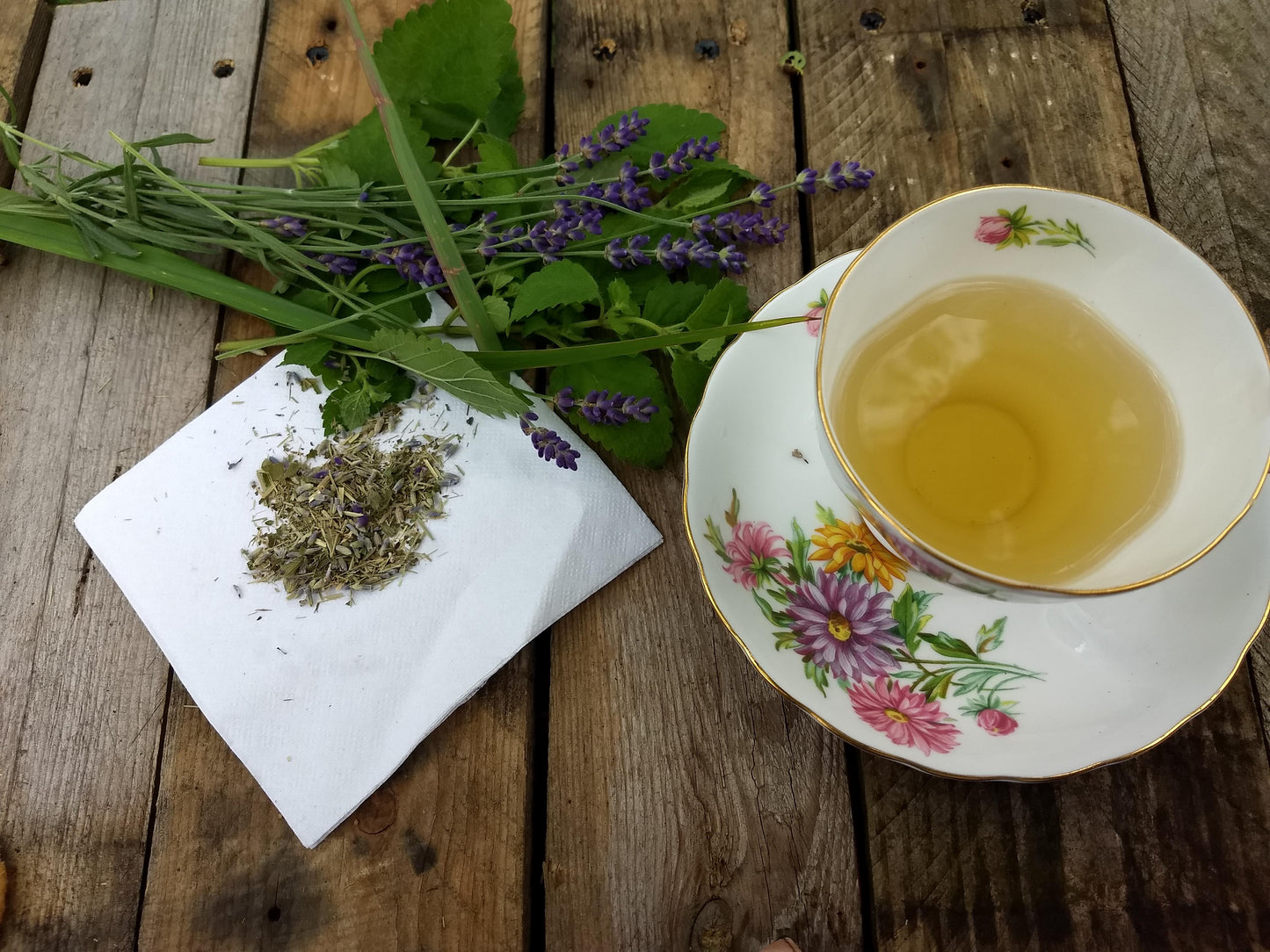 Lemon Lavender Splash Loose Herbal Tea, caffeine free