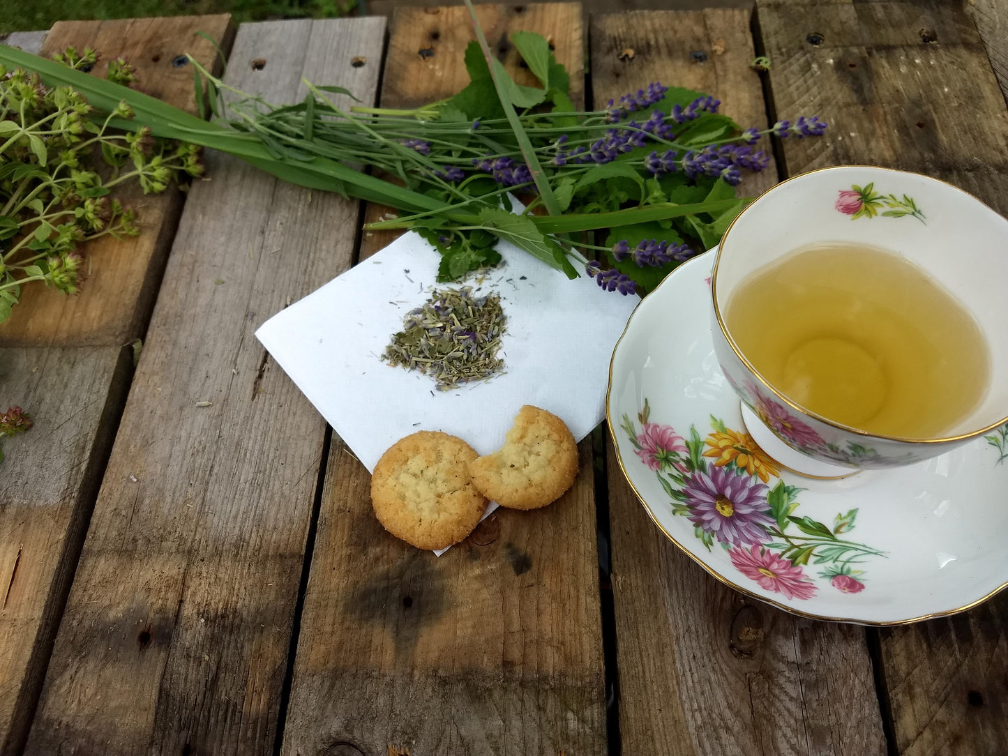 Lemon Lavender Splash Loose Herbal Tea, caffeine free