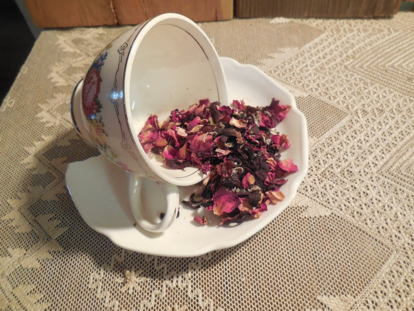 Hibiscus Rose Blush Loose Herbal Tea, rose hips, hibiscus, sage, no caffeine