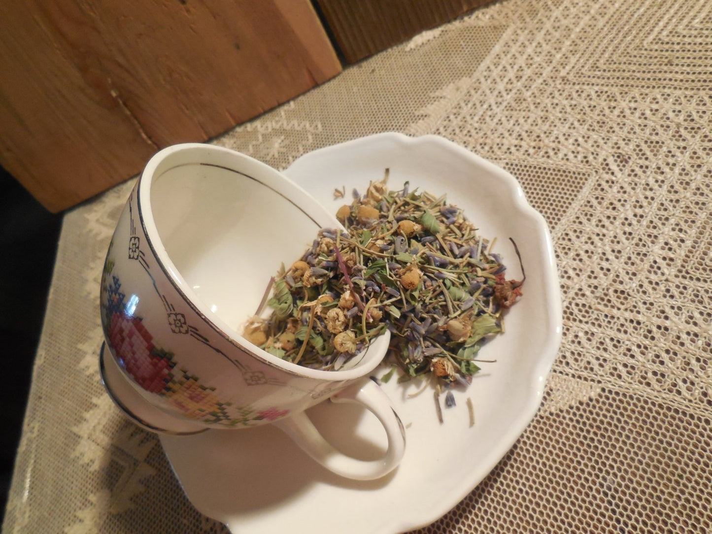Calming Spirit Loose Herbal Tea, mint, lavender, chamomile, cloves