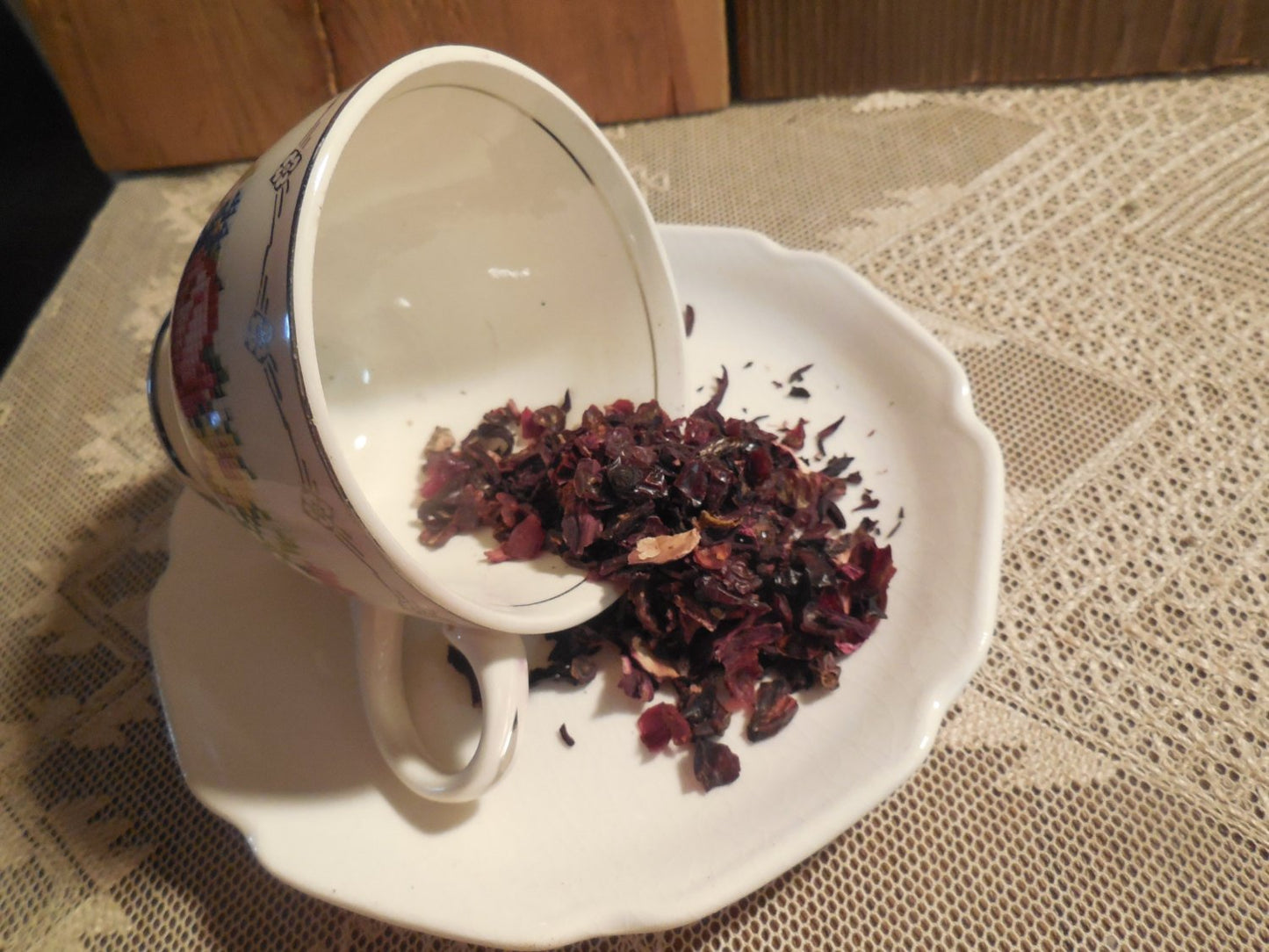 Tangy Hibiscus Loose Herbal Tea, rose hips, hibiscus, no caffeine