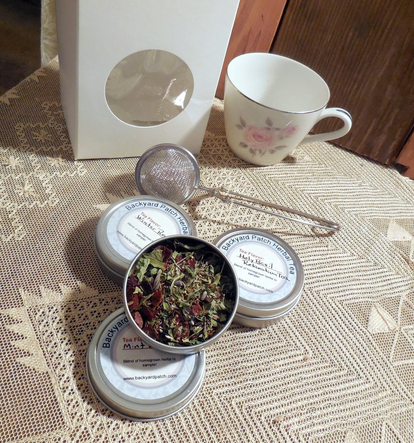 Tea cup with tea tins, Demi tea cup and three mini tins herb tea, herbal tea, rose hip, lavender, tisane, gift basket, gift set, gift box