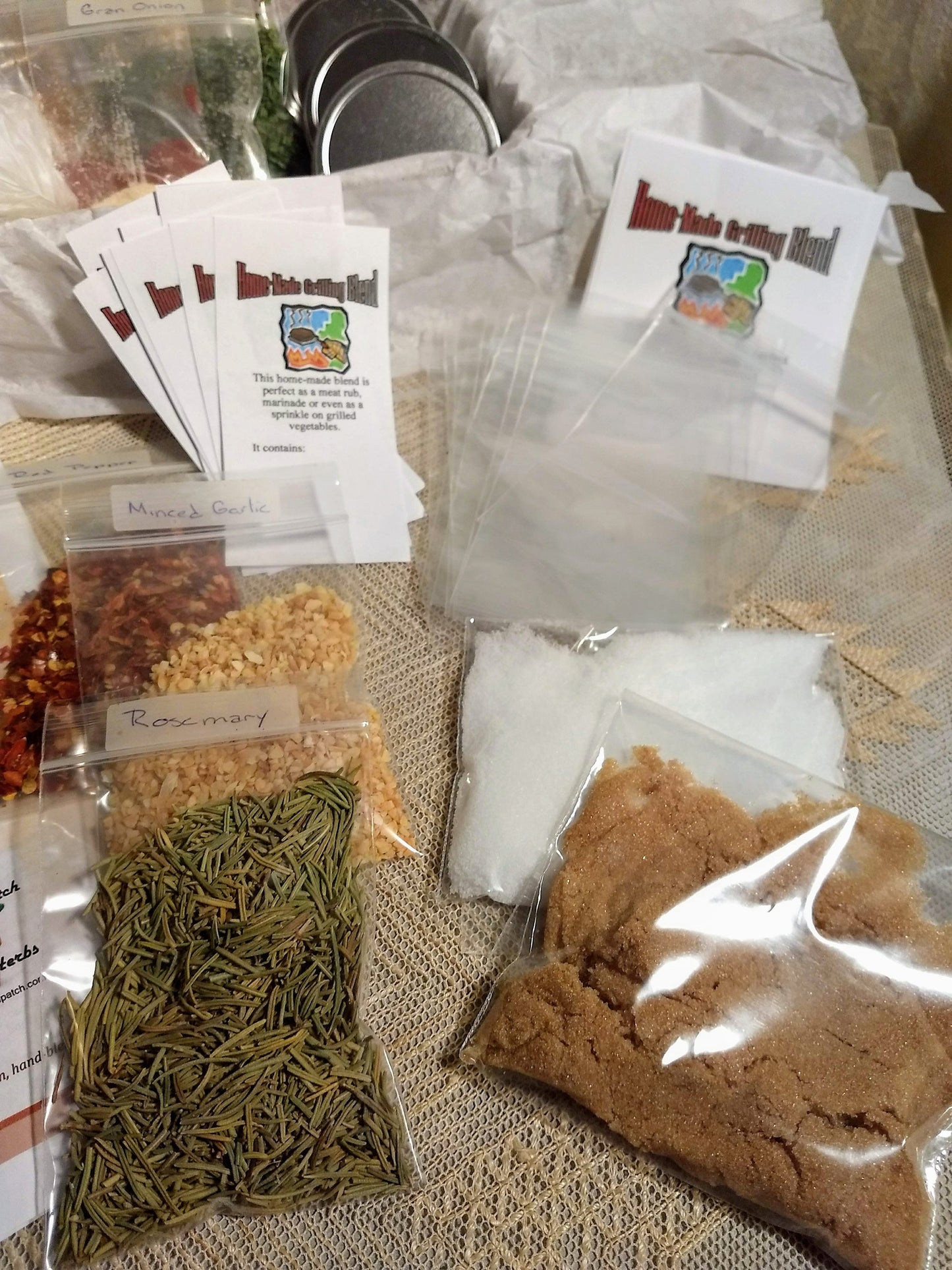 DIY Grilling Rubs Kit, make your own gifts, homemade, gift for men, cumin, chili, peppers, salt, sugar