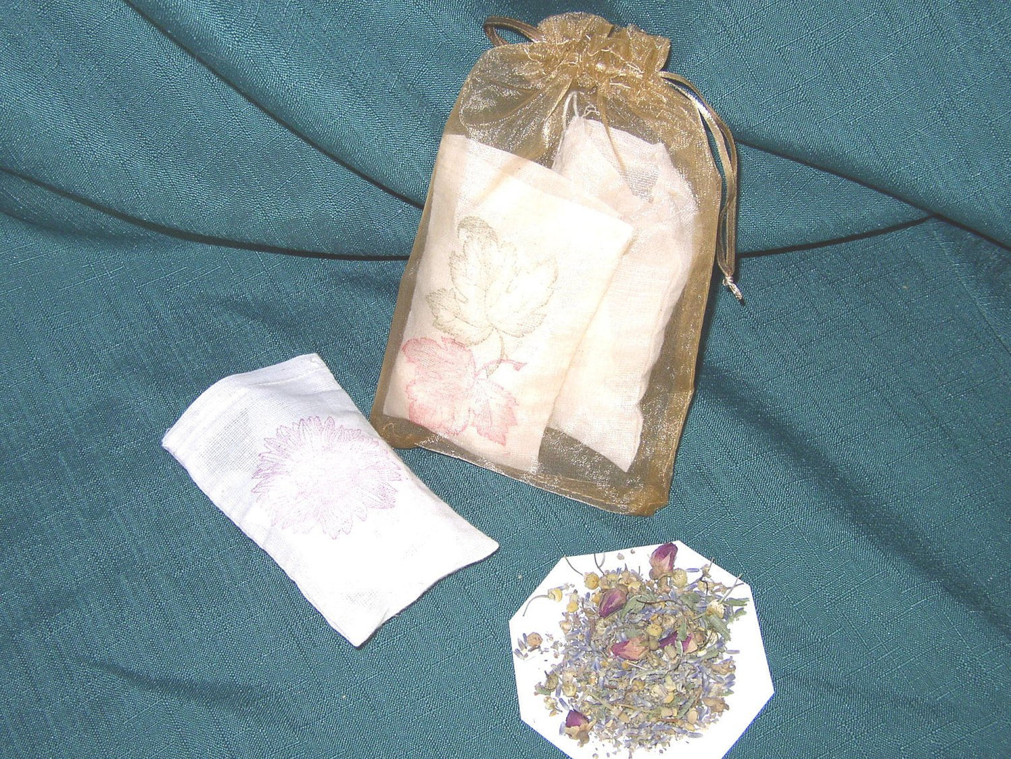 Herb infused Bath Bags, Bath Sachets, Tranquil bath, Shower Bags