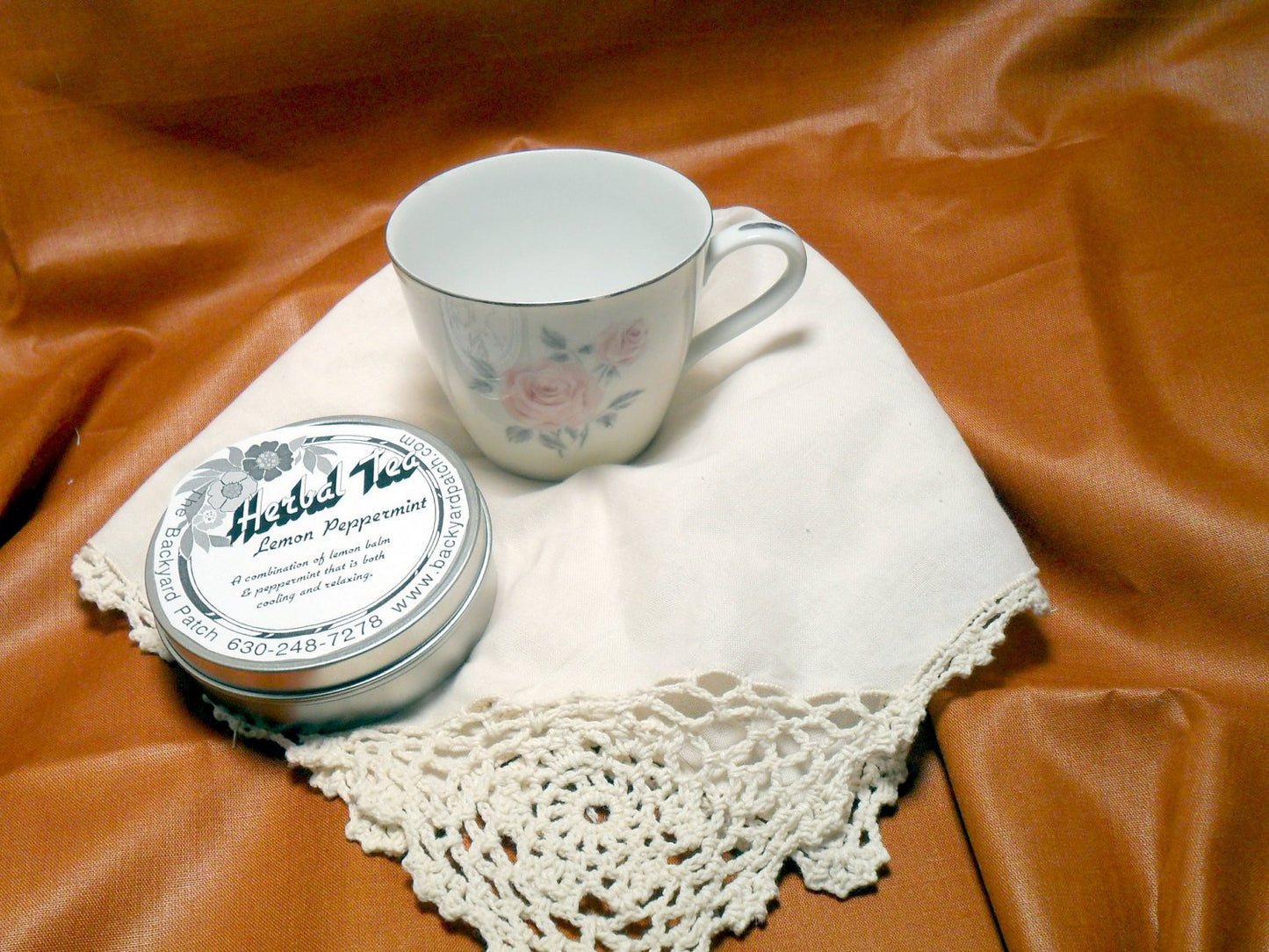 Winter Remedy Loose Herbal Tea, sage, peppermint, rose hips