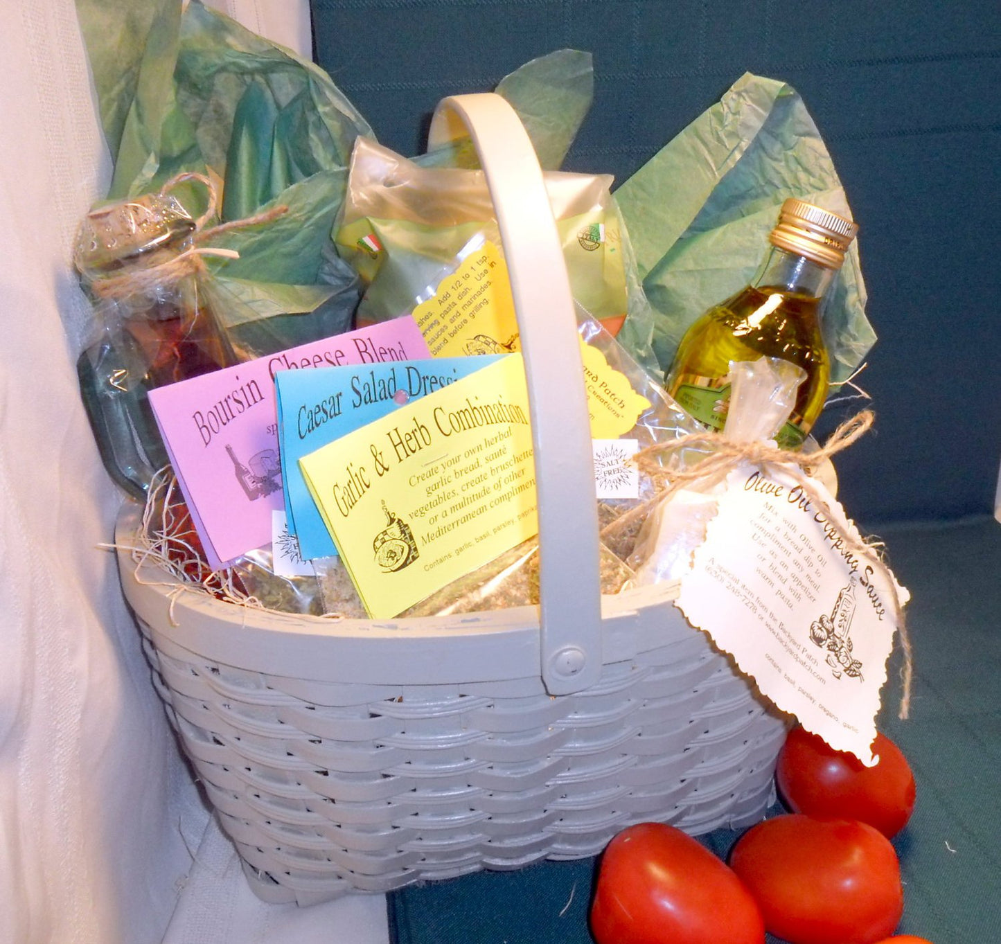 Pasta Dinner in a Basket, seasonings, recipes and ingredients