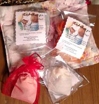 Headache Reducing Pillow Sachet, aroma herbs for relaxation