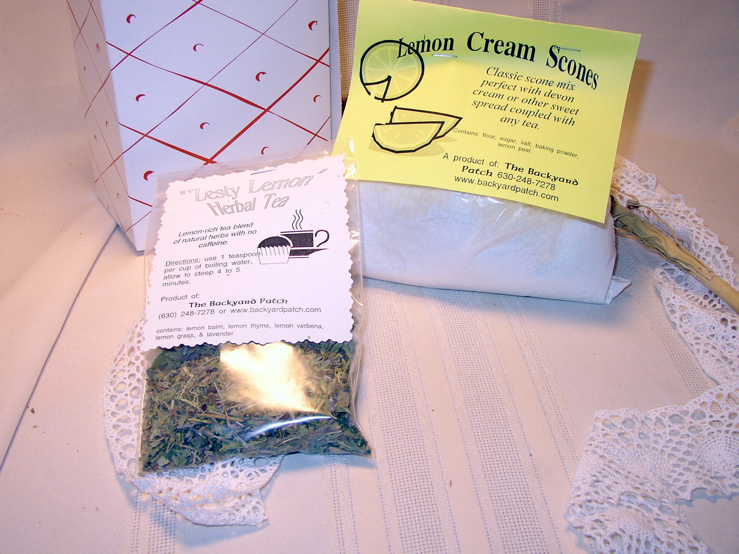Scone and Tea Gift Package, Chocolate Chip Friendship Scone Dry Mix and Holiday Tulsi Herb Tea, gift set, gift basket